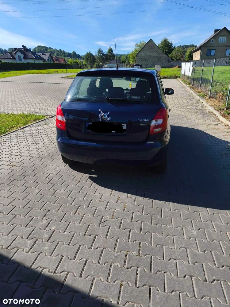 Skoda Fabia - 4