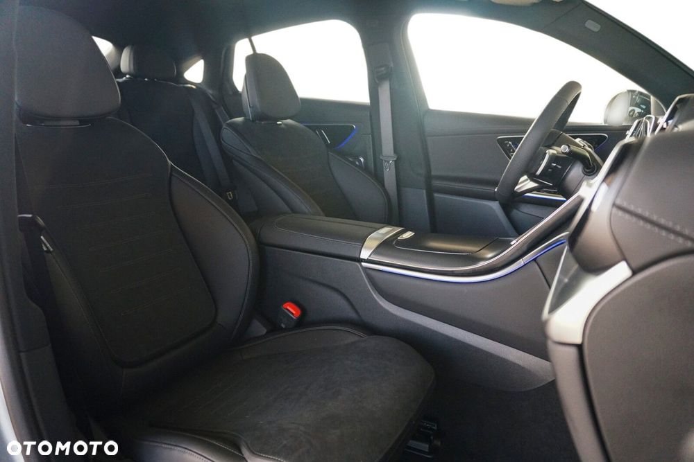 Mercedes-Benz GLC 200 d mHEV 4-Matic AMG Line - 12