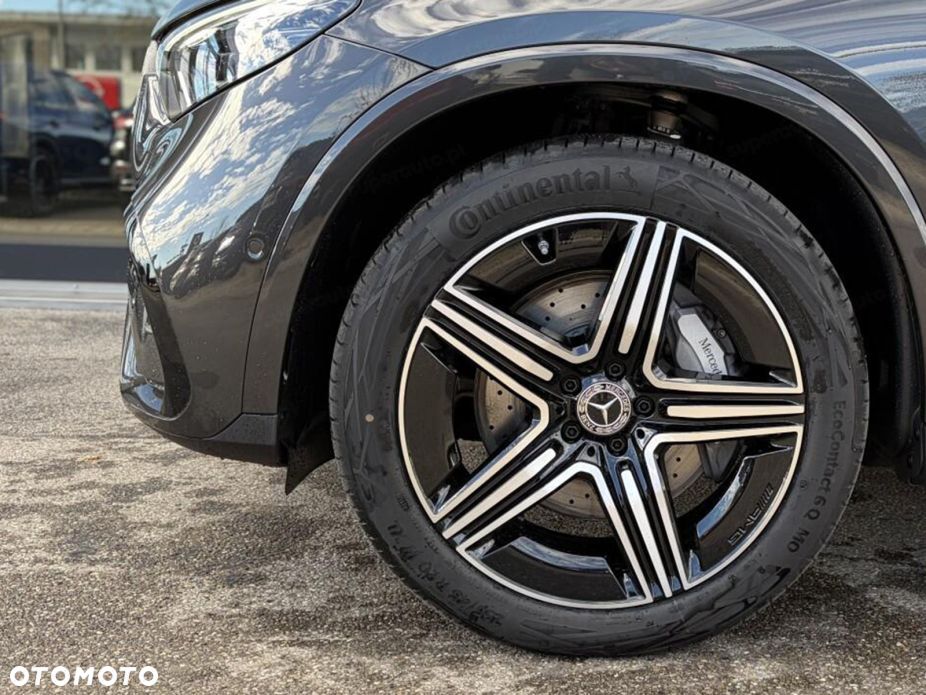 Mercedes-Benz GLC 300 mHEV 4-Matic AMG Line - 17