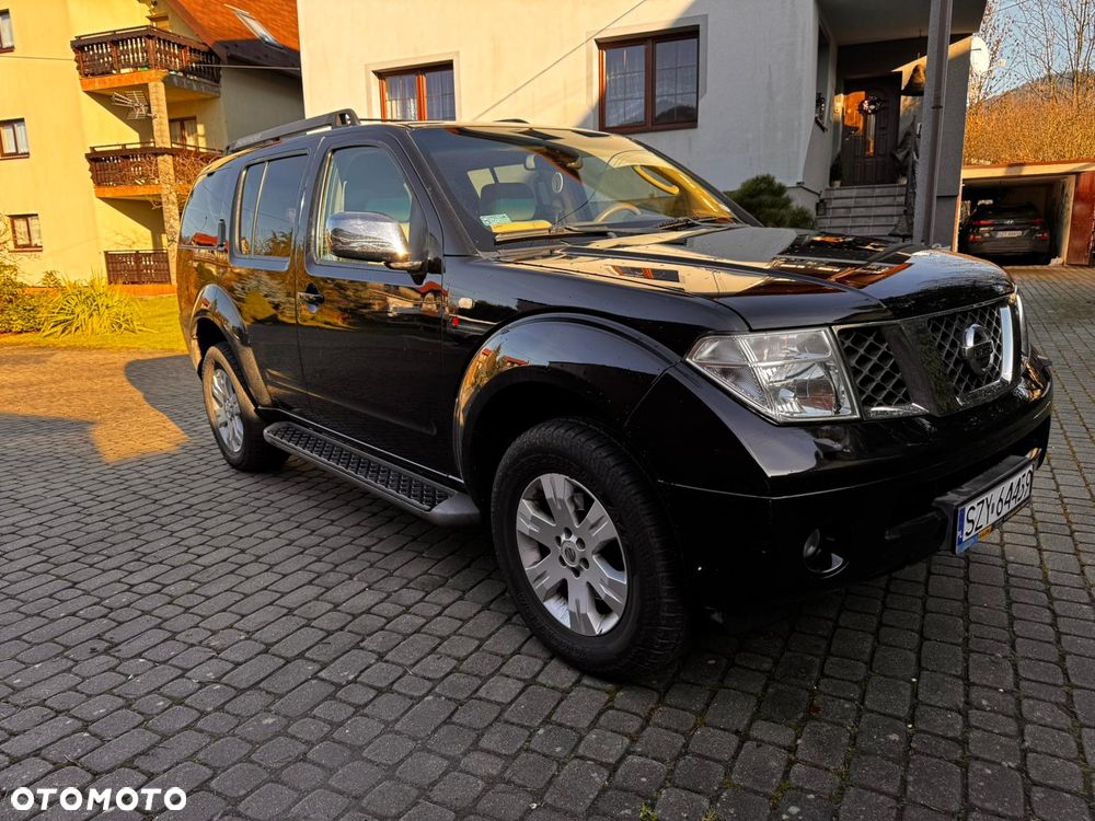 Nissan Pathfinder 2.5 dCi Premium - 27