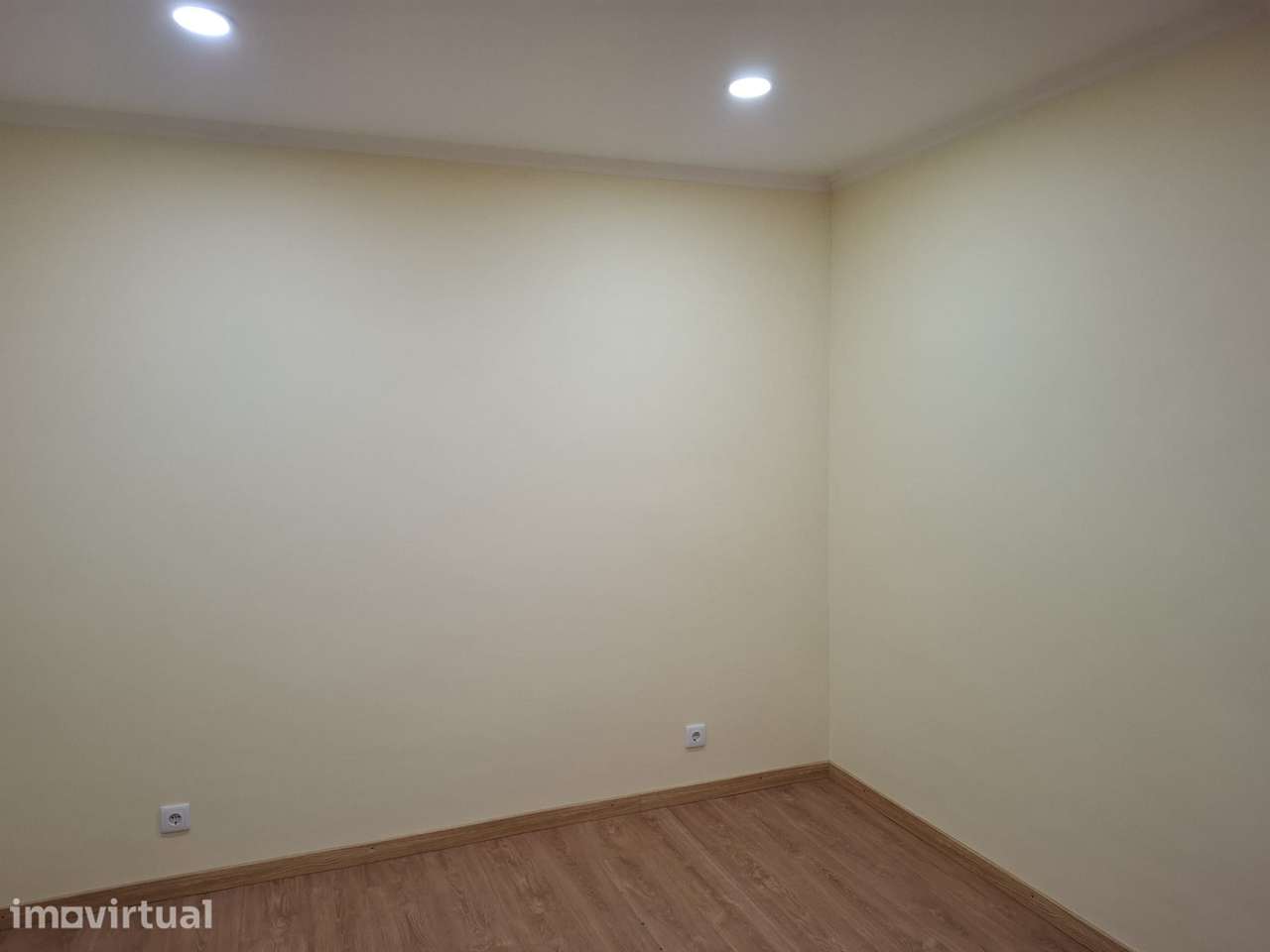 Moradia T4+1 totalmente renovada – Ao Dragão (Campanhã) - Grande imagem: 5/14