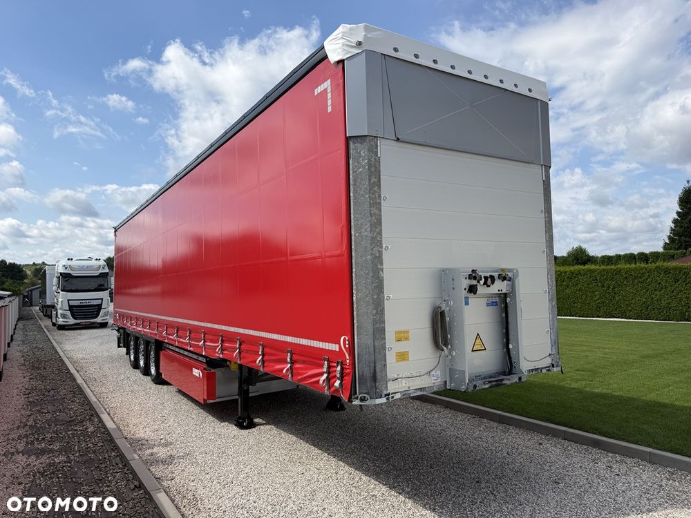 Schmitz Cargobull 2020**VARIOS-STANDARD**OŚ.POD**DACH.POD**JAK NOWA - 5