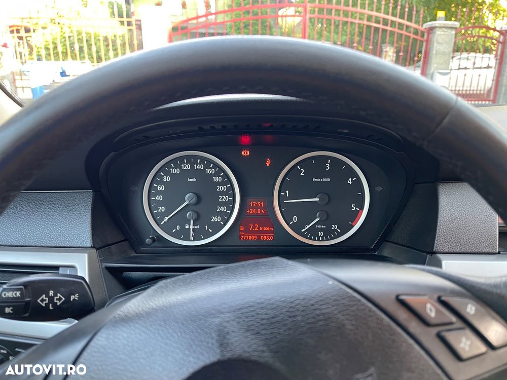 BMW Seria 5 - 29