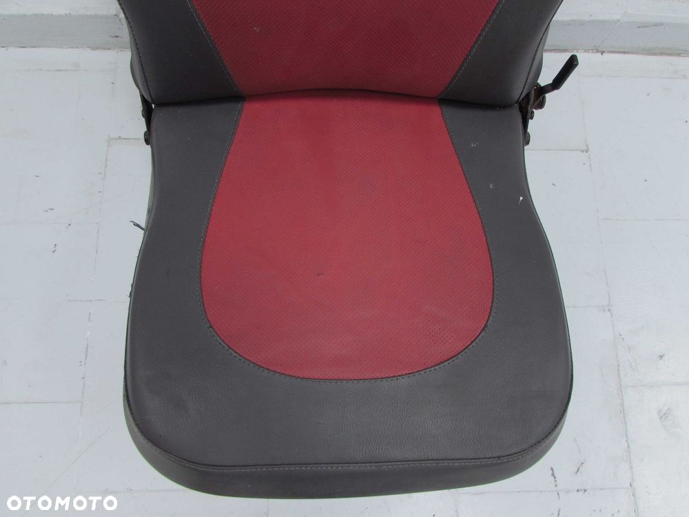 PIAGGIO PORTER HIJET PFAU QUARGO 06- FOTEL SIEDZENIE PASAZERA PRAWY - 4