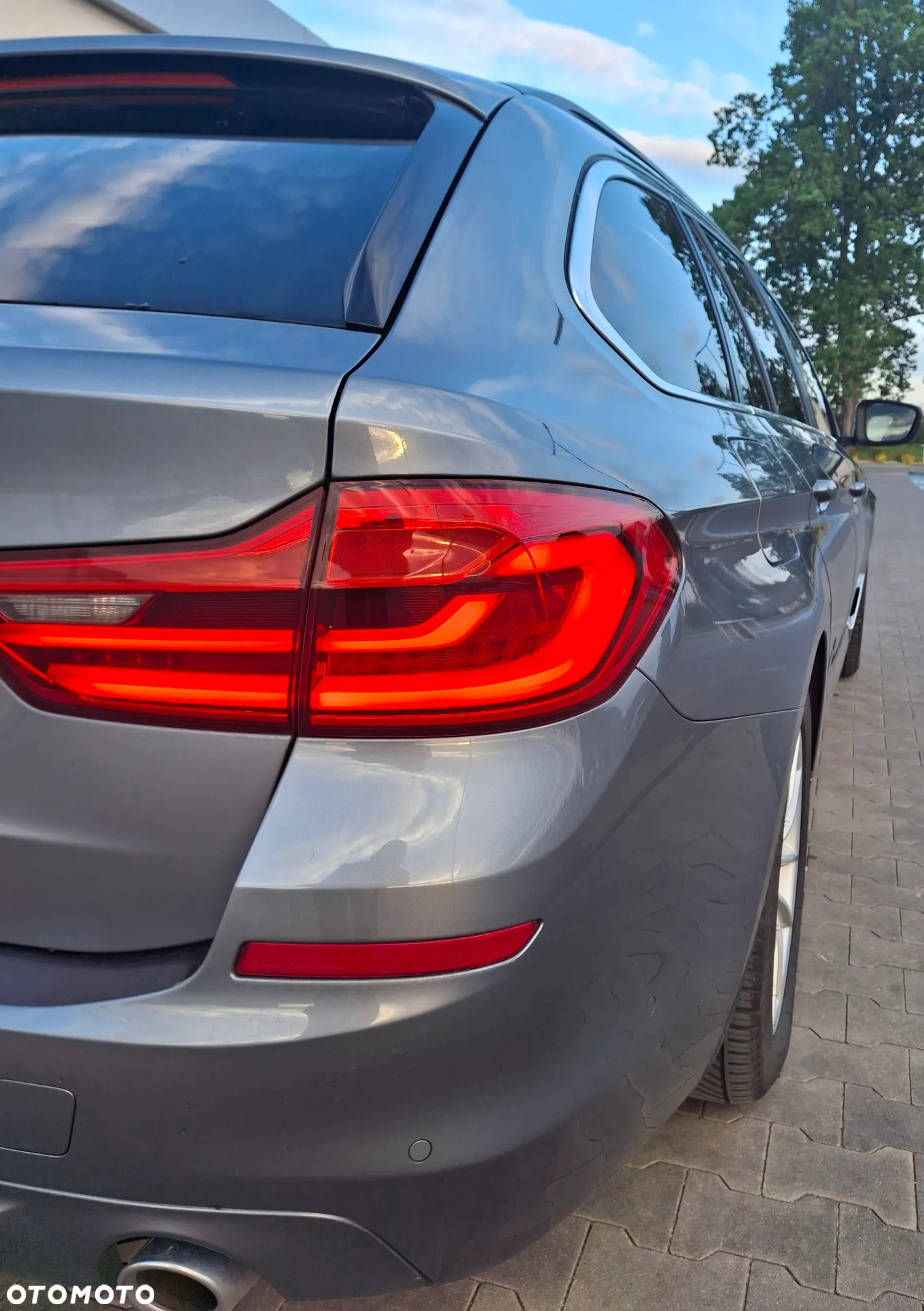 BMW Seria 5 518d Sport Line - 26