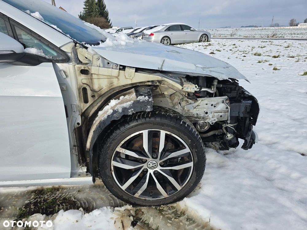 Volkswagen Golf 2.0 TDI DSG Sound - 7