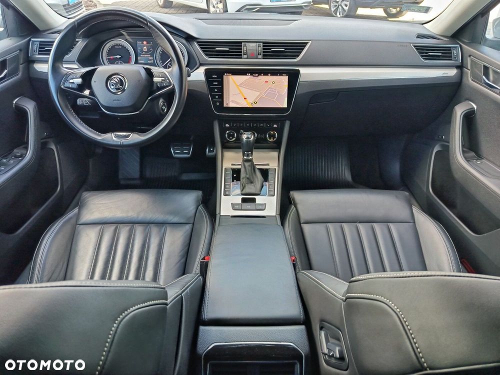 Skoda Superb 2020 photo 5