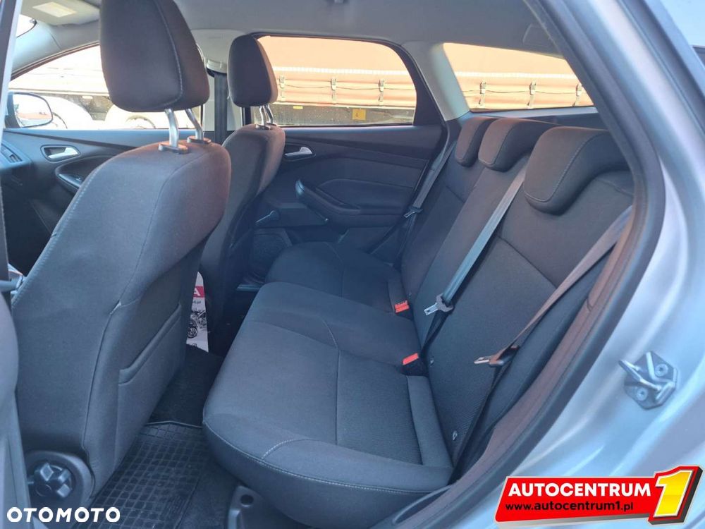 Ford Focus - 14
