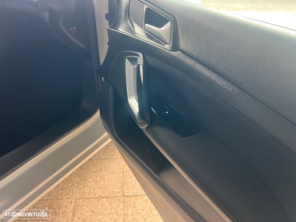 Peugeot 308 PureTech 110 Stop & Start Style - 19