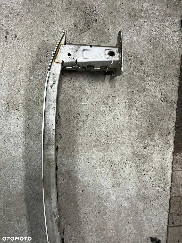 Belka zderzaka przedniego Ford Kuga Mk1 kod lakieru; O8 - 2