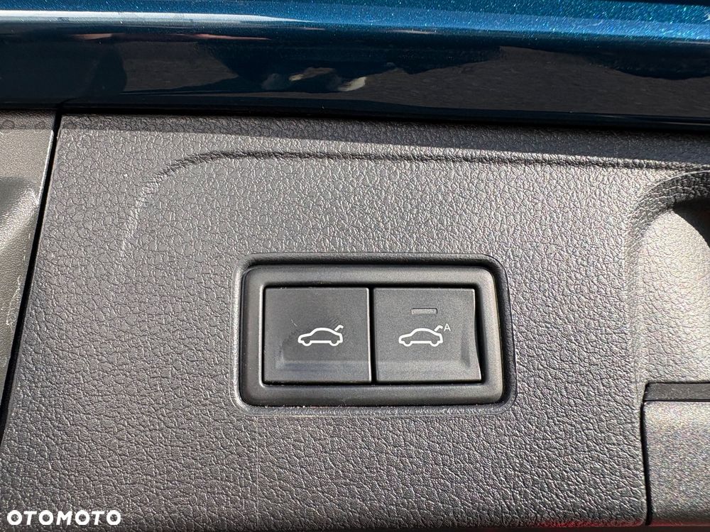 Volkswagen Passat 2.0 TDI EVO Elegance DSG - 16