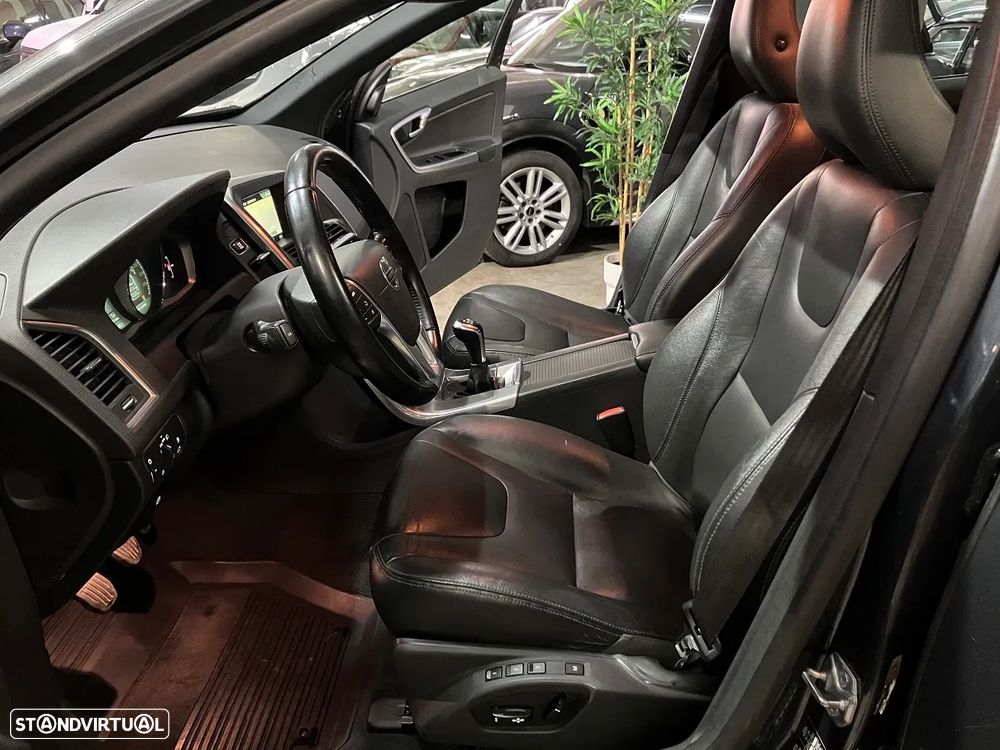Volvo XC 60 2.0 D4 Summum - 26