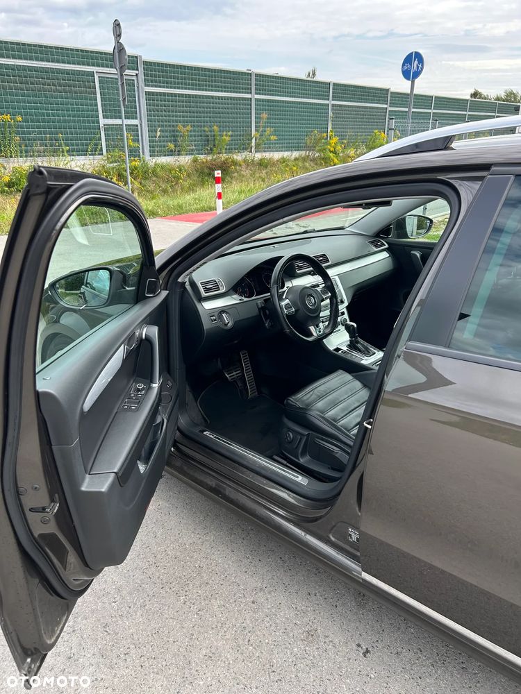 Volkswagen Passat Variant - 11