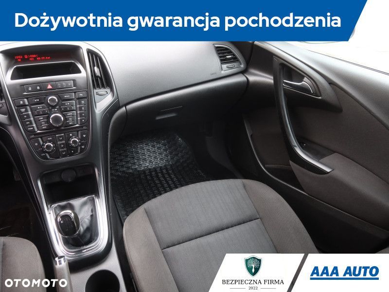 Opel Astra - 10