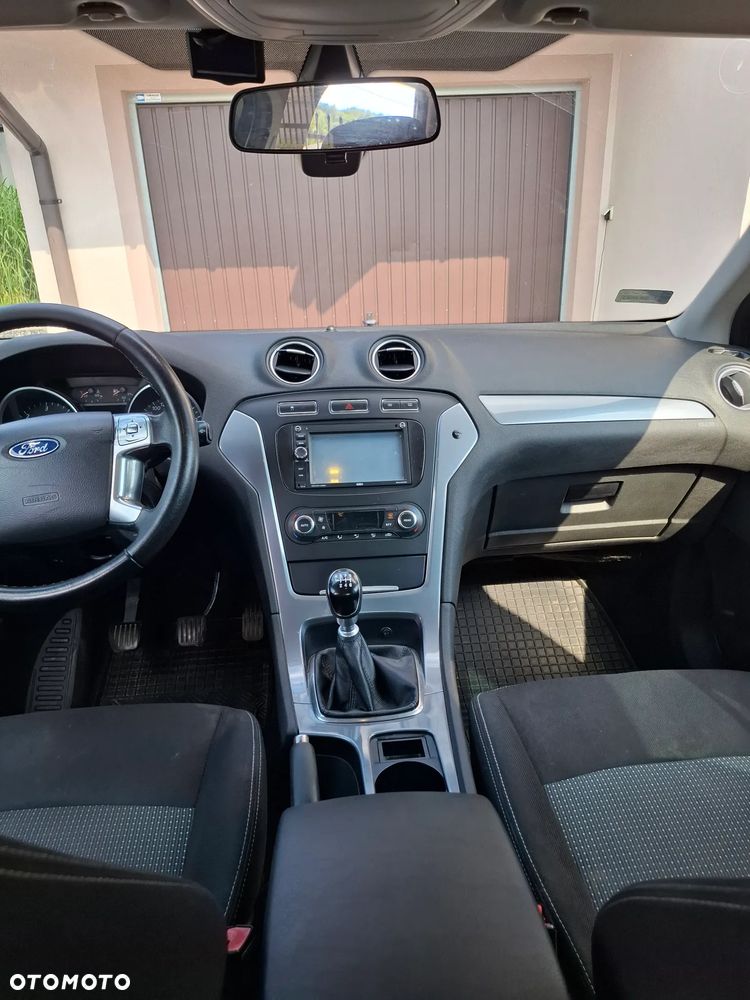 Ford Mondeo 2.0 TDCi Titanium - 8