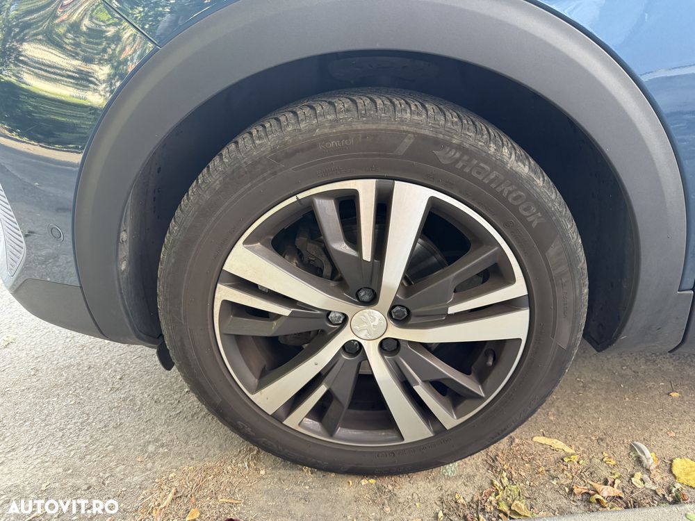 Peugeot 3008 1.2 PureTech 130 EAT8 Allure Pack - 9