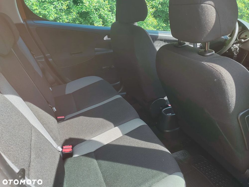 Peugeot 207 1.4 16V Presence - 10
