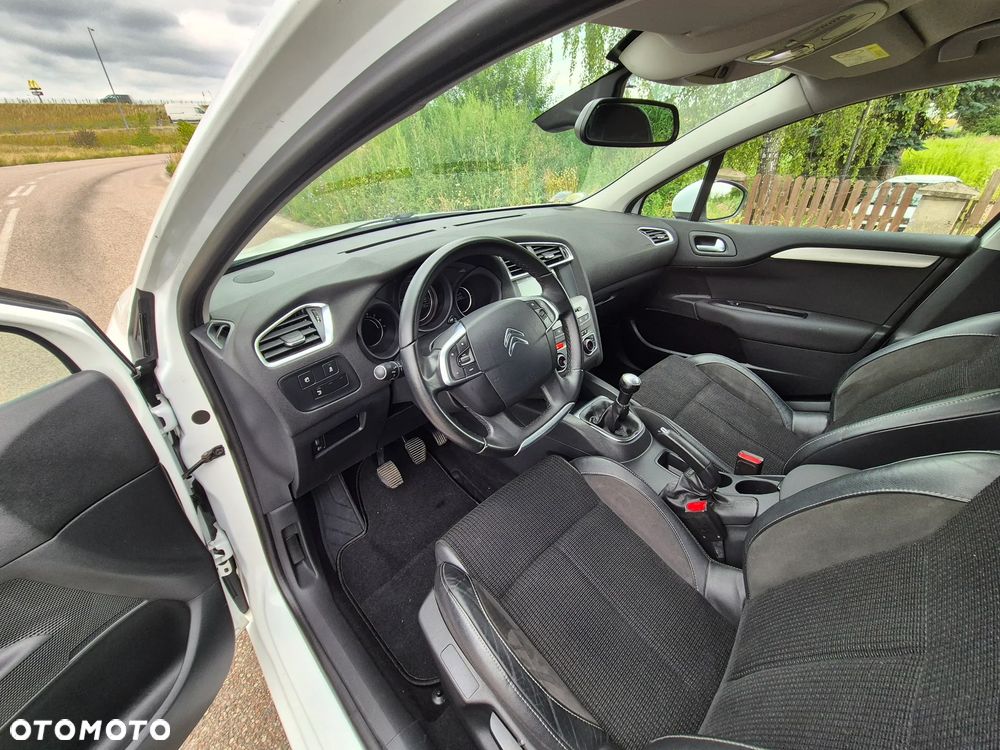 Citroën C4 BlueHDi 100 Selection - 25