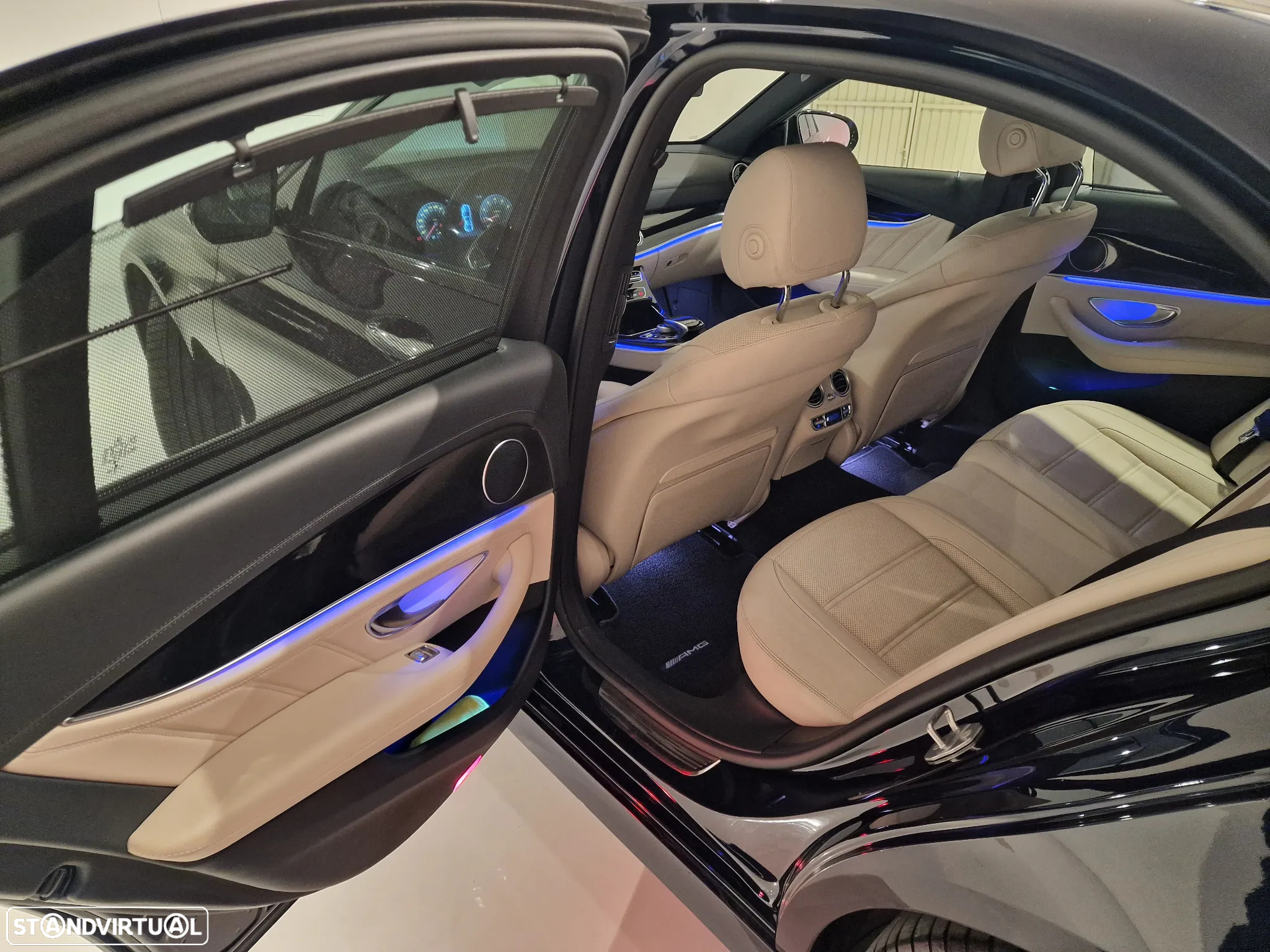 Mercedes-Benz E 43 AMG 4Matic 9G-TRONIC - 34