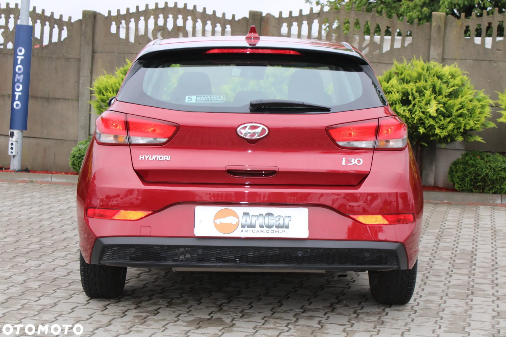 Hyundai i30 1.5 DPI Classic + - 16