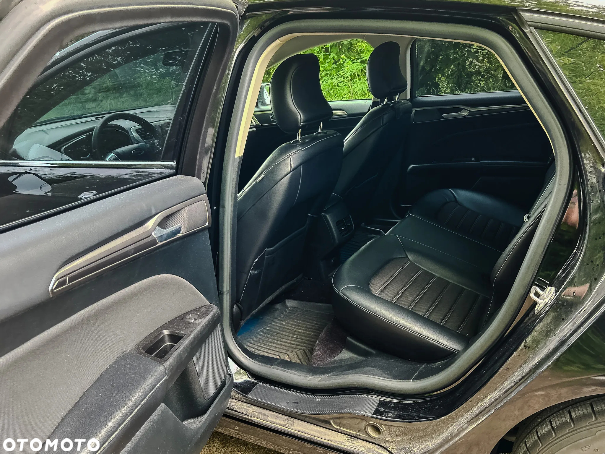 Ford Fusion - 14