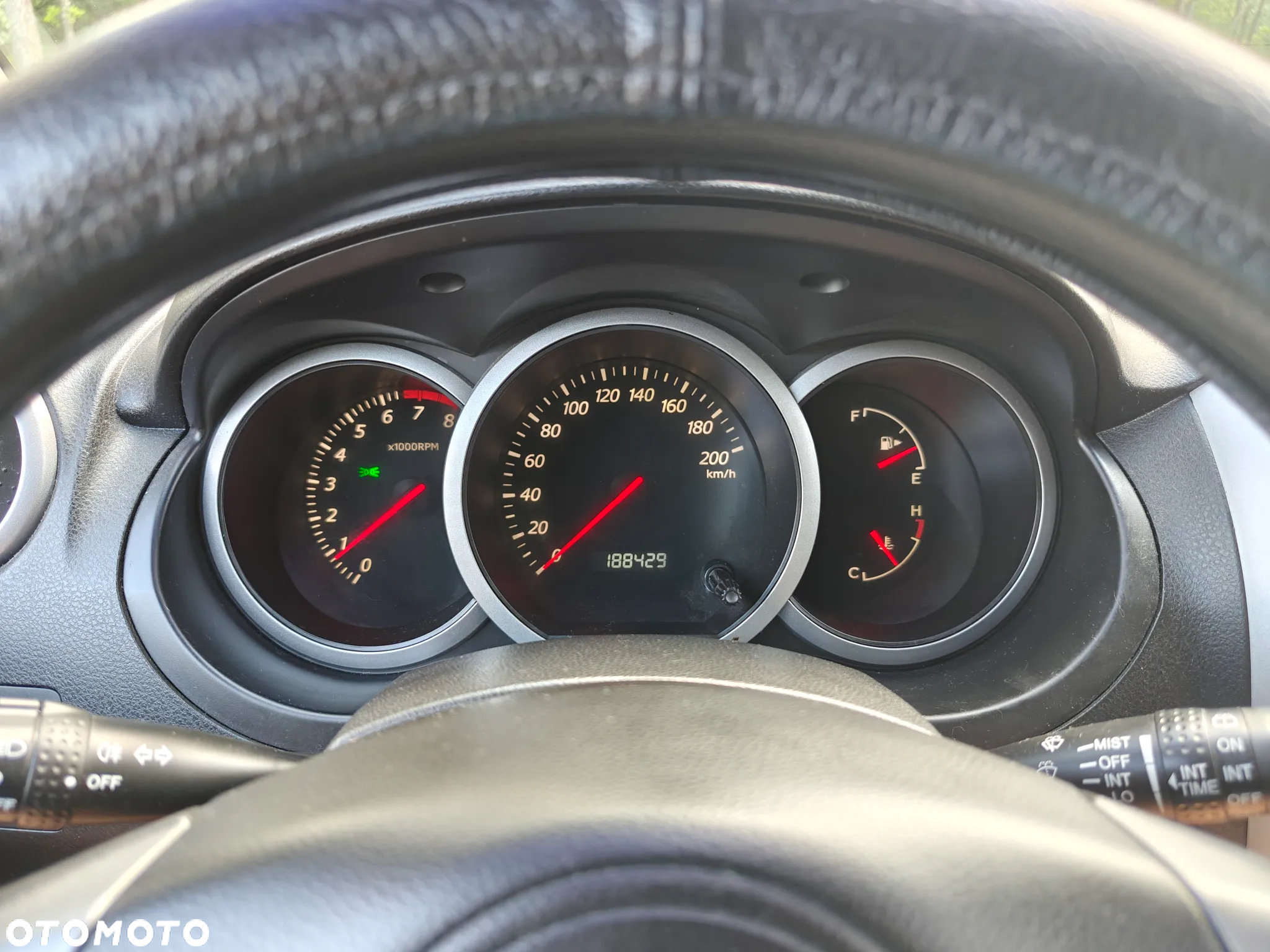 Suzuki Grand Vitara 2.0 - 11