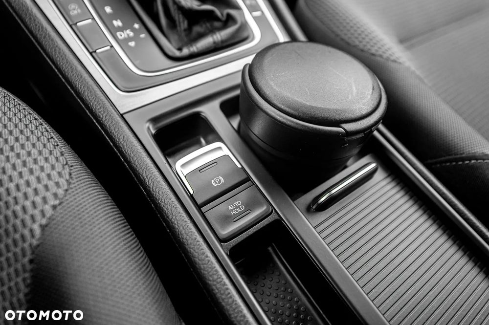 Volkswagen Golf 1.4 TSI BlueMotion Technology DSG Comfortline - 33