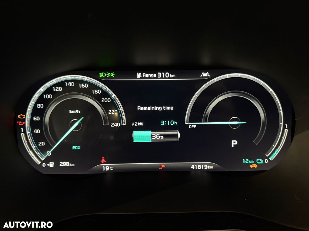 Kia XCeed 1.6 GDI 6DCT PHEV Vision - 14