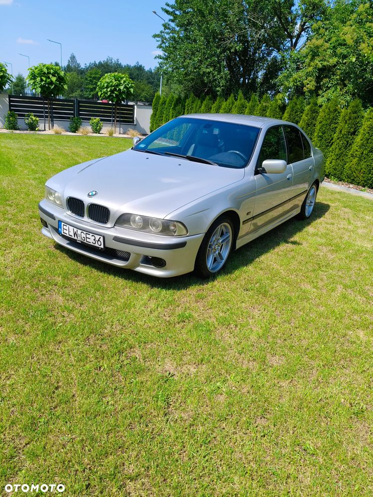 BMW Seria 5 - 1