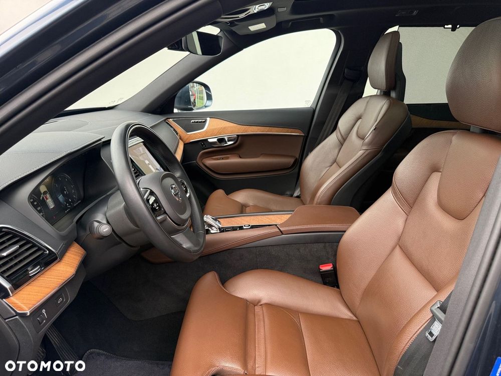 Volvo XC 90 - 13