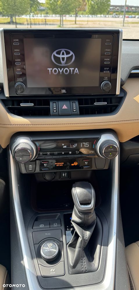 Toyota RAV4 2.5 Hybrid Executive 4x4 - 18