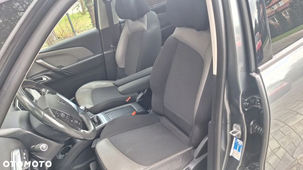 Citroën C4 Grand Picasso BlueHDi 150 Exclusive - 21