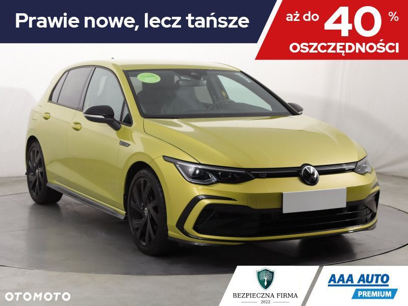 Volkswagen Golf - 1