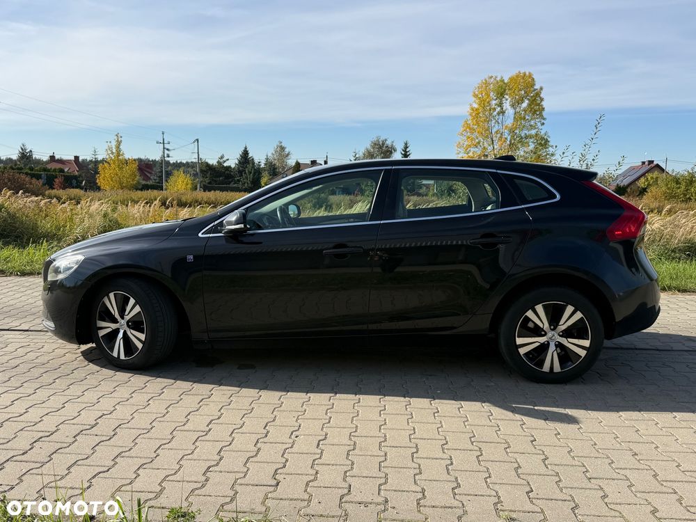 Volvo V40 D2 Ocean Race - 11