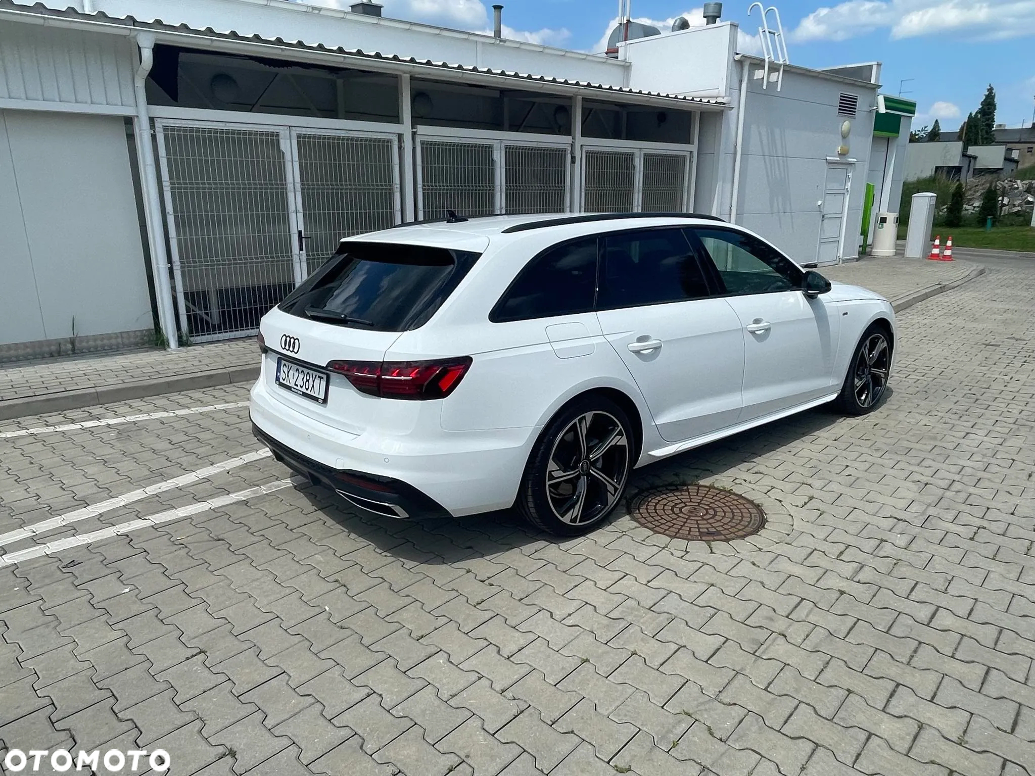 Audi A4 - 4