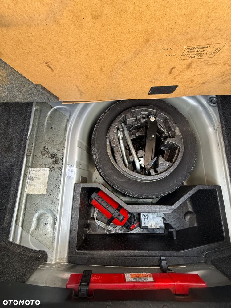 Skoda RAPID 1.6 TDI DPF Active - 19