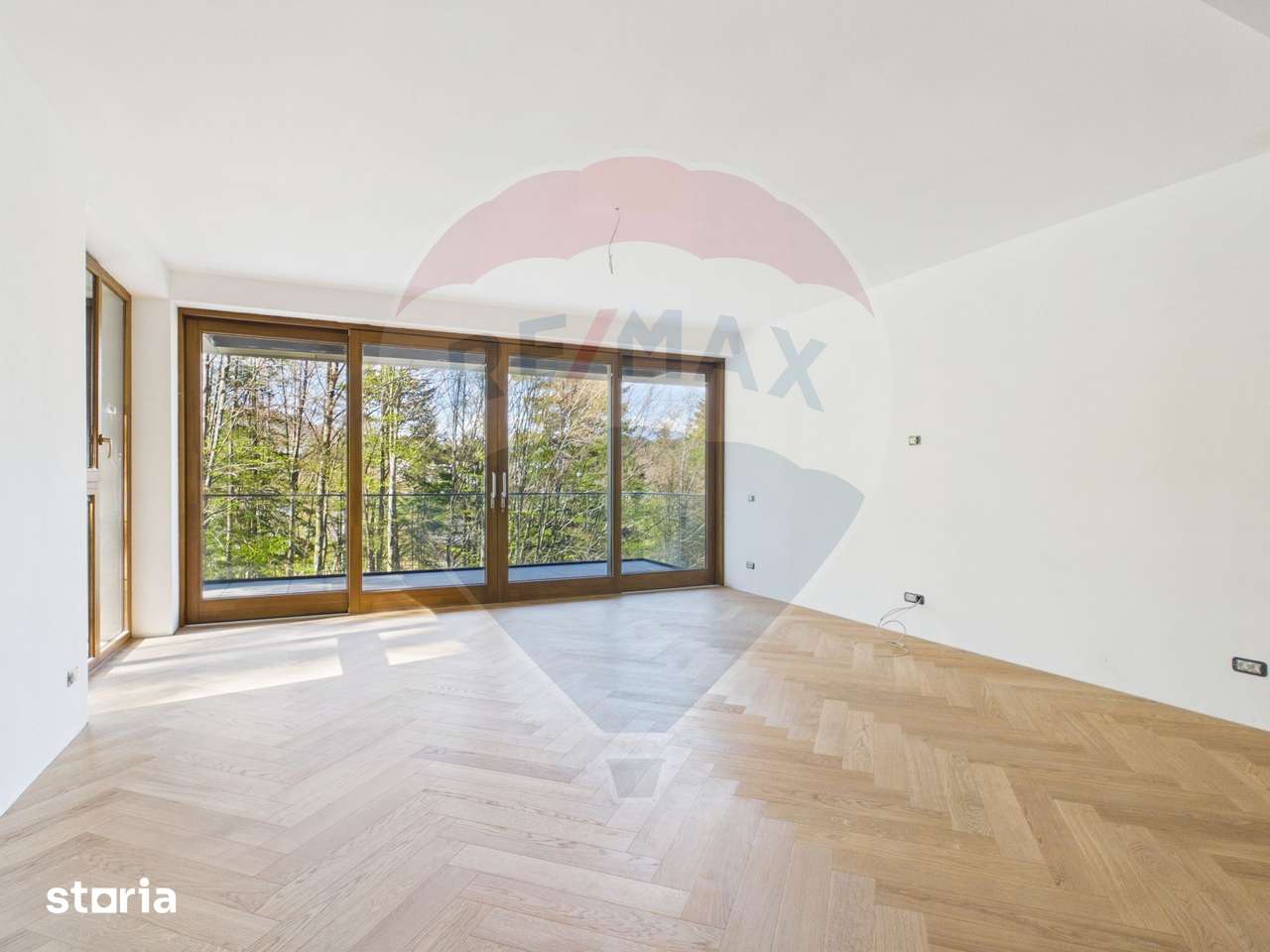 Apartament parter cu 2 camere, curte proprie in inima padurii - Sinaia — fotografia 3