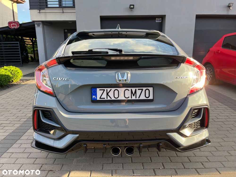 Honda Civic 1.5 i-VTEC Turbo CVT Sport Plus - 8