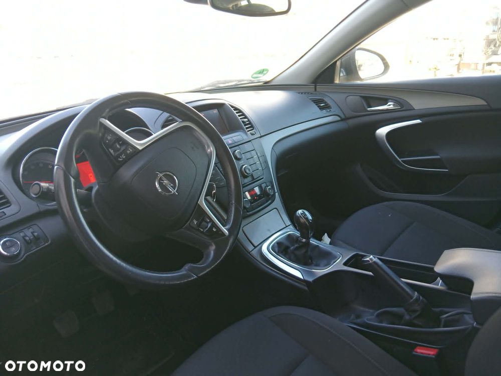 Opel Insignia 1.6 - 5