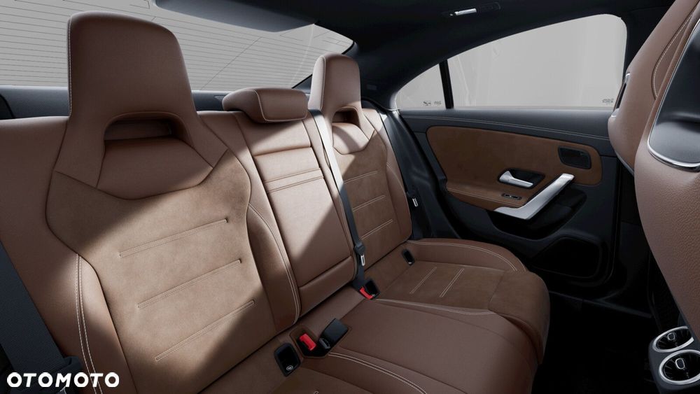 Mercedes-Benz CLA - 9