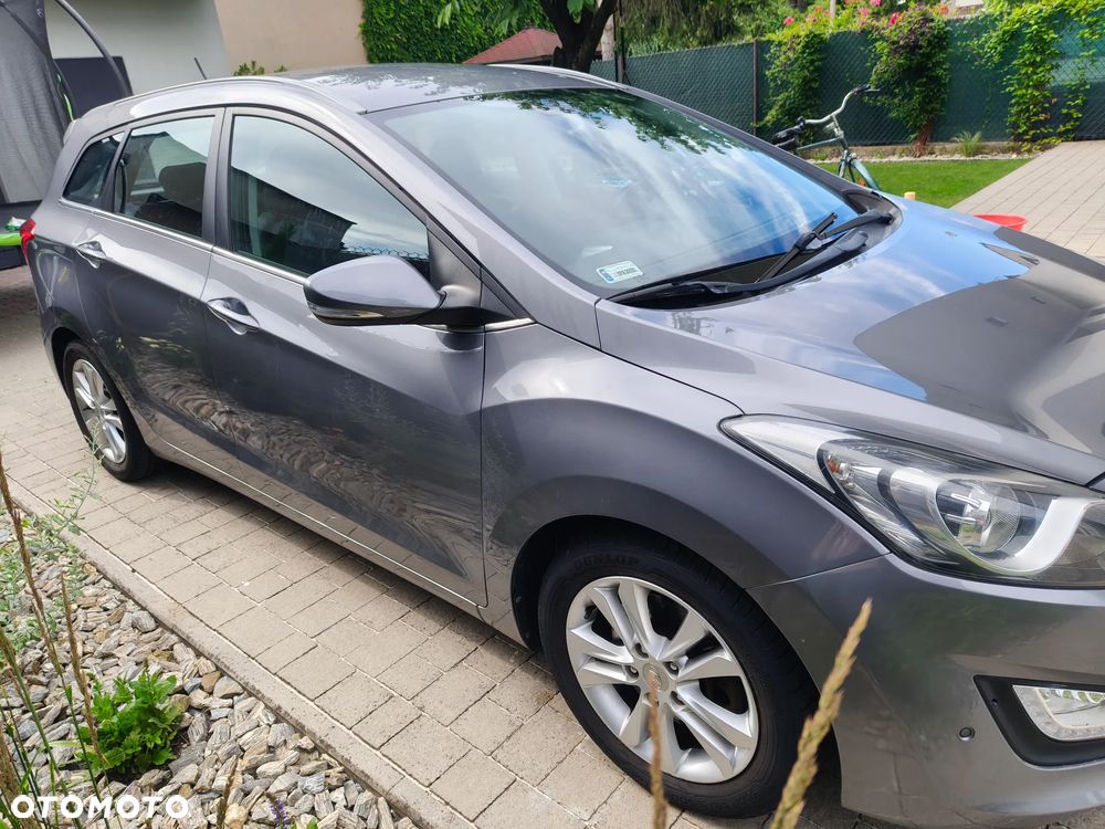 Hyundai i30 i30cw 1.6 CRDi Fifa World Cup Edition - 15