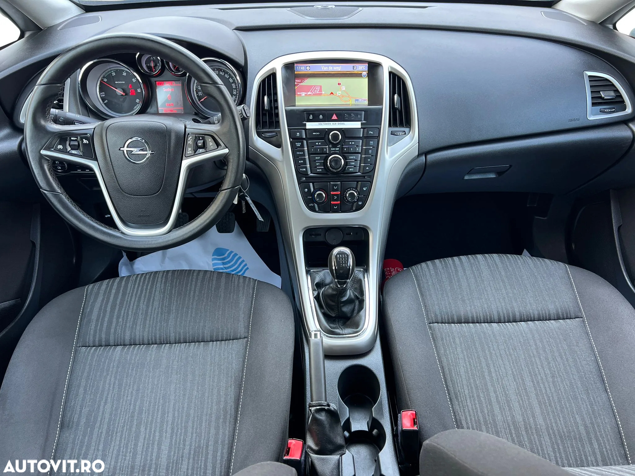 Opel Astra 1.7 CDTI Cosmo - 7