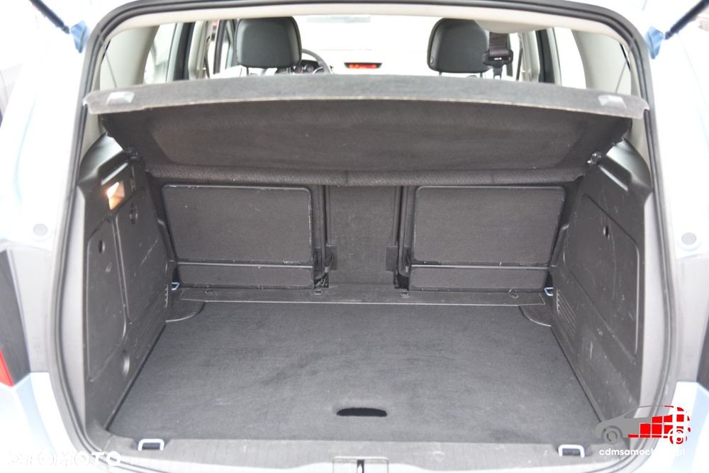 Opel Meriva - 17