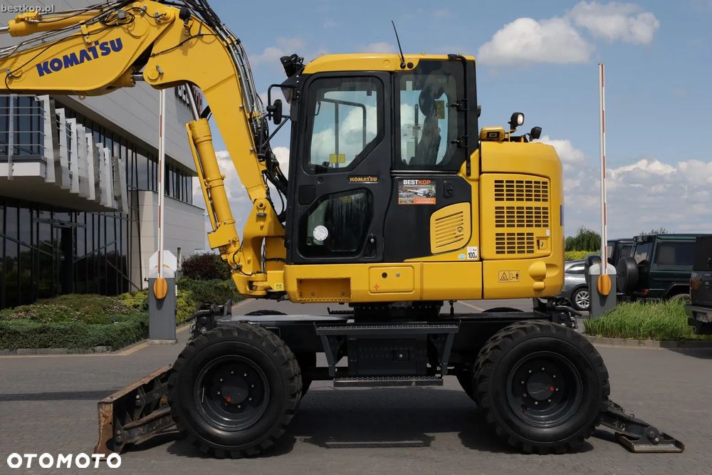 Komatsu PW118MR-11 - 12