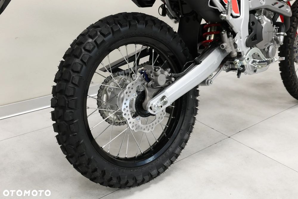 Honda CRF - 39