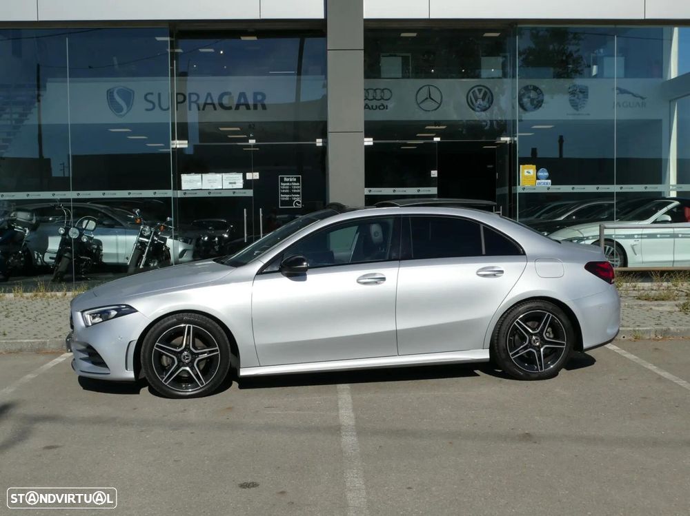 Mercedes-Benz A 200 Limousine AMG Line Aut. - 41