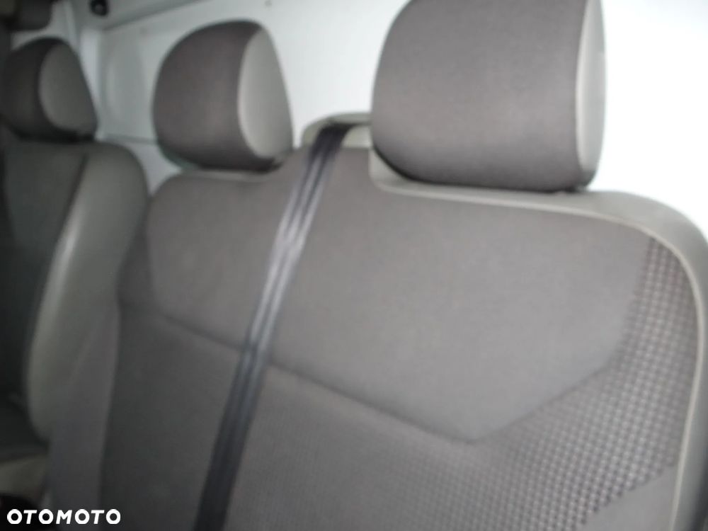 Trafic II lift Vivaro 2011 rok - 12