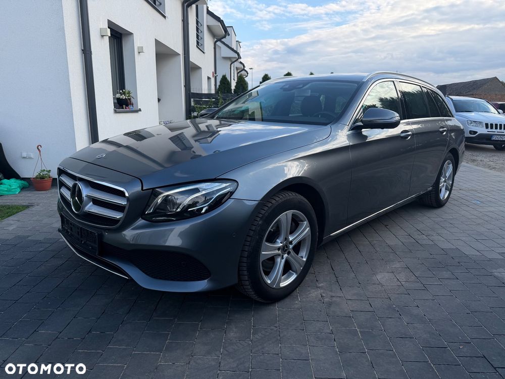 Mercedes-Benz Klasa E 250 9G-TRONIC Avantgarde - 3