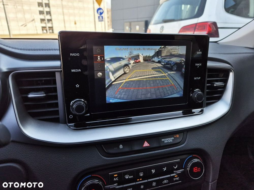 Kia Ceed 1.5 T-GDI M DCT - 30