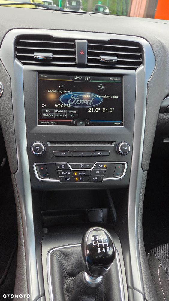 Ford Mondeo 2.0 TDCi STart-Stopp Titanium - 26